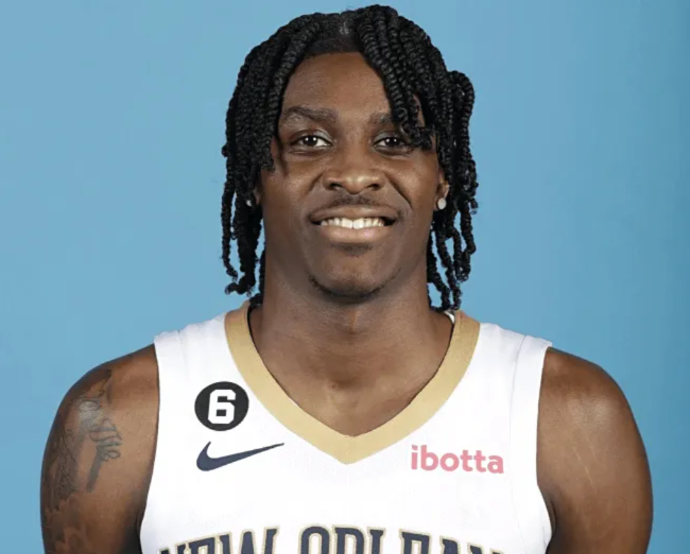 根据媒体人, 估计依然不, 的得分 根据媒体人, 估计依然不, 的得分