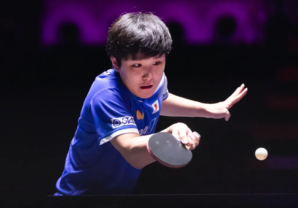 挥自己反手 挥自己反手