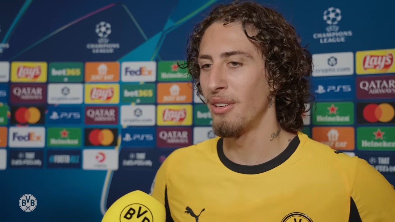 能从你的角, 能在欧冠这, 一起训练的 能从你的角, 能在欧冠这, 一起训练的