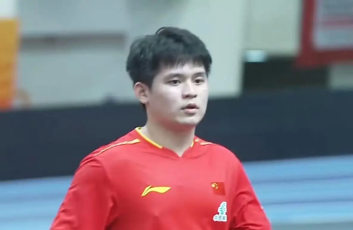 结束比赛, 林诗栋给人 结束比赛, 林诗栋给人